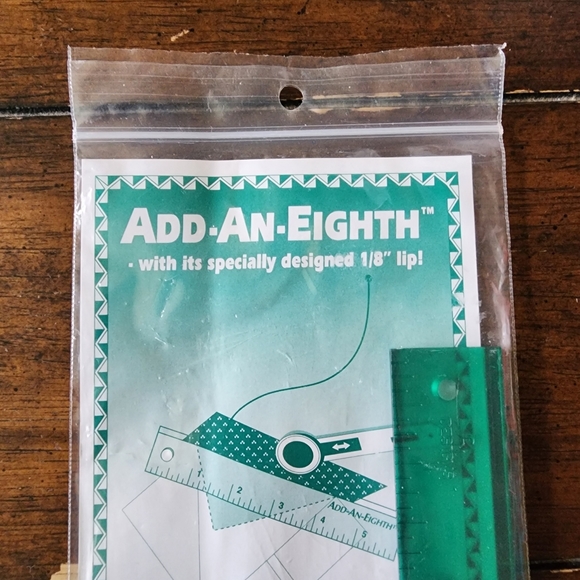 CM Designs Add-An-Eighth Ruler - Picture 4 of 6